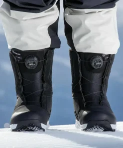 Hot Women's Cascade Snowboard
