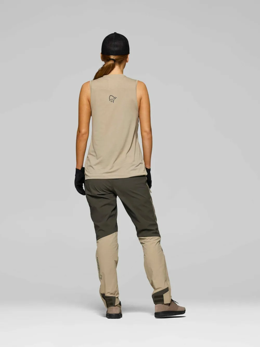Norrøna Women's Fjørå Equaliser Sleeveless Winter Twig Outlet