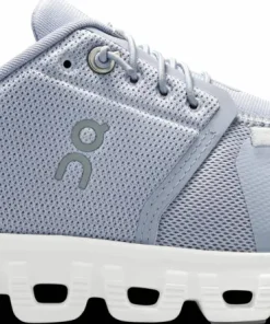 On Women's Cloud 6 Nimbus / White Online