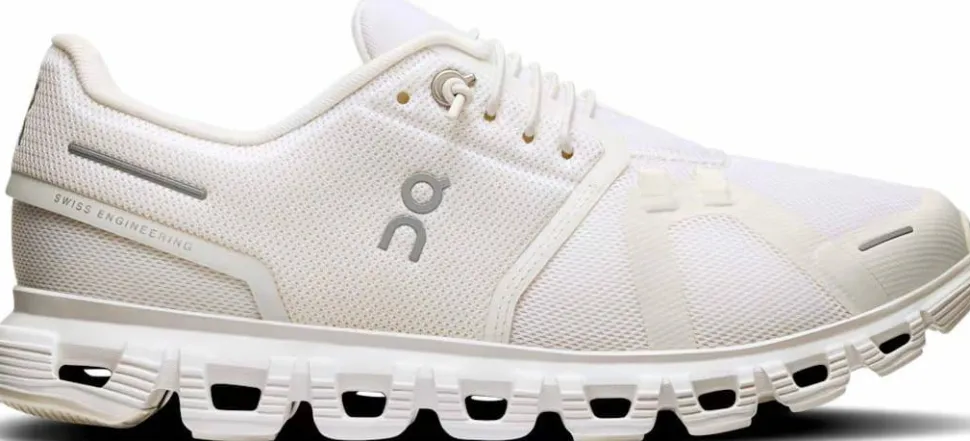 On Women's Cloud 6 White/White