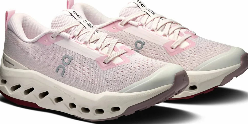 On Women's Cloudsurfer Trail 2 Lily/Gardenia