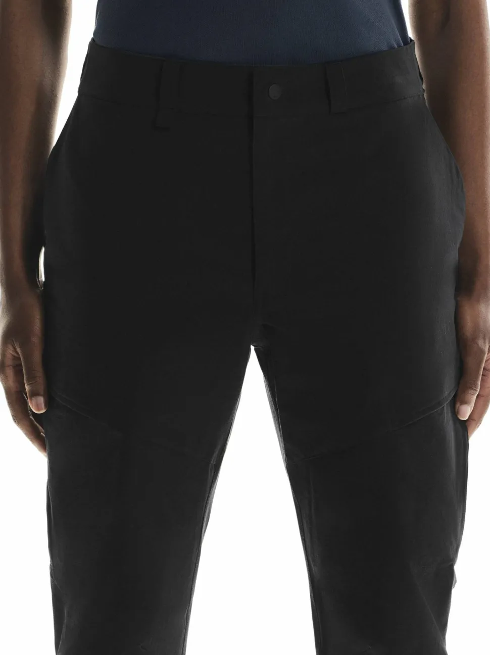 On Women's Trek Pants Black
