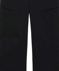 On Women's Trek Pants Black