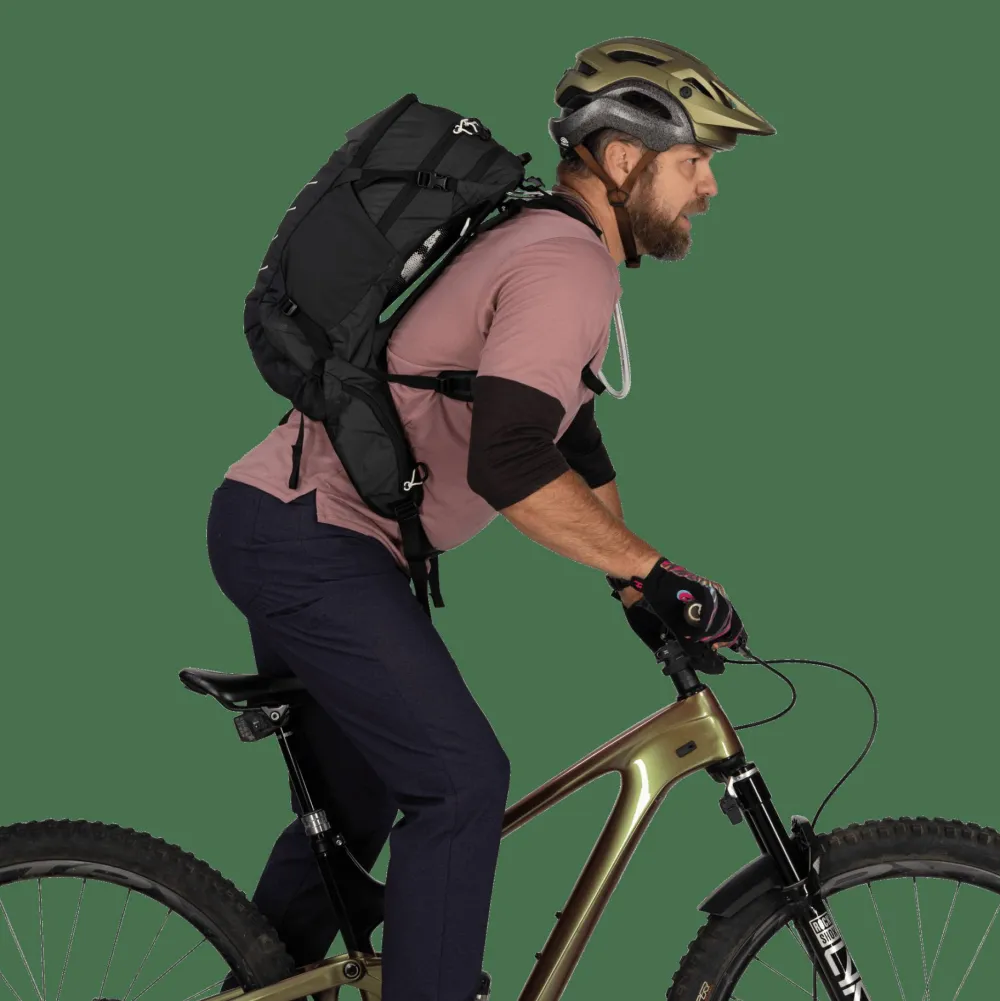 Osprey Men's Syncro 20 RAVEN BLACK Outlet