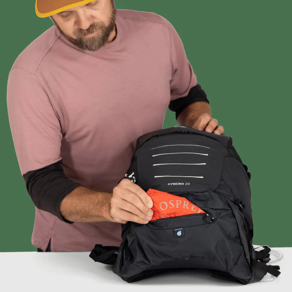 Osprey Men's Syncro 20 RAVEN BLACK Outlet