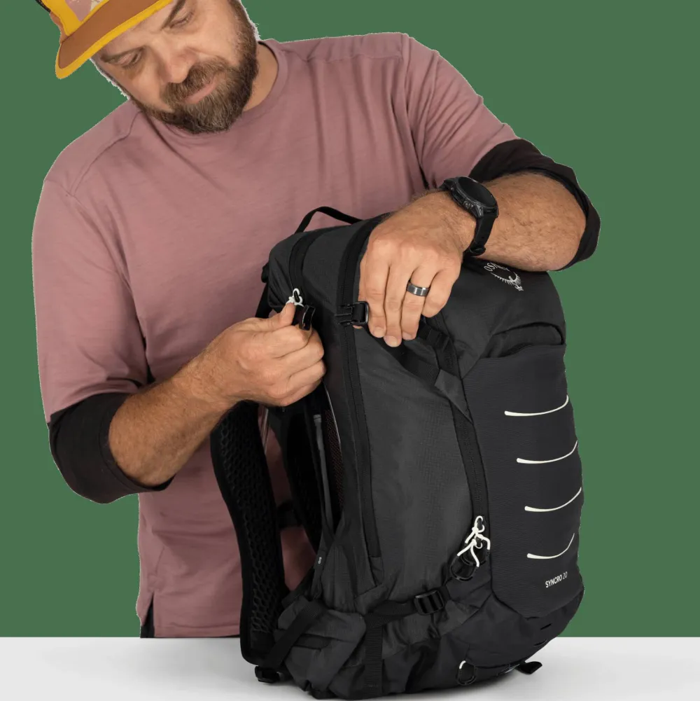 Osprey Men's Syncro 20 RAVEN BLACK Outlet