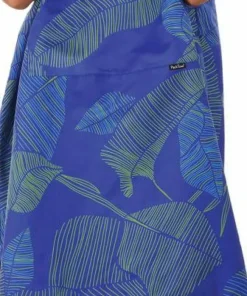 New Changing Poncho Bada & Snorkla