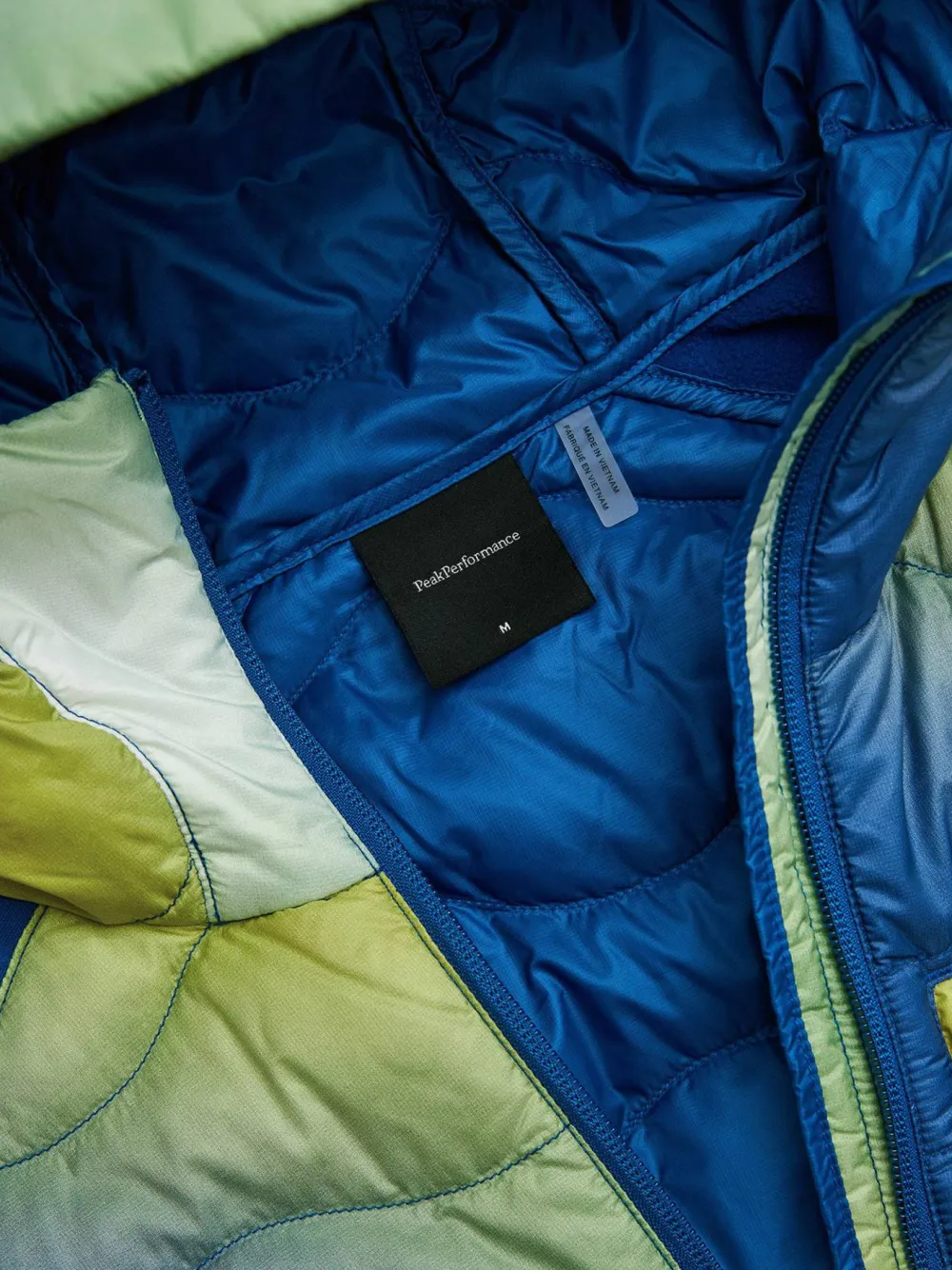 Peak Performance Men's Helium Down Hybrid Hood Aop Sale