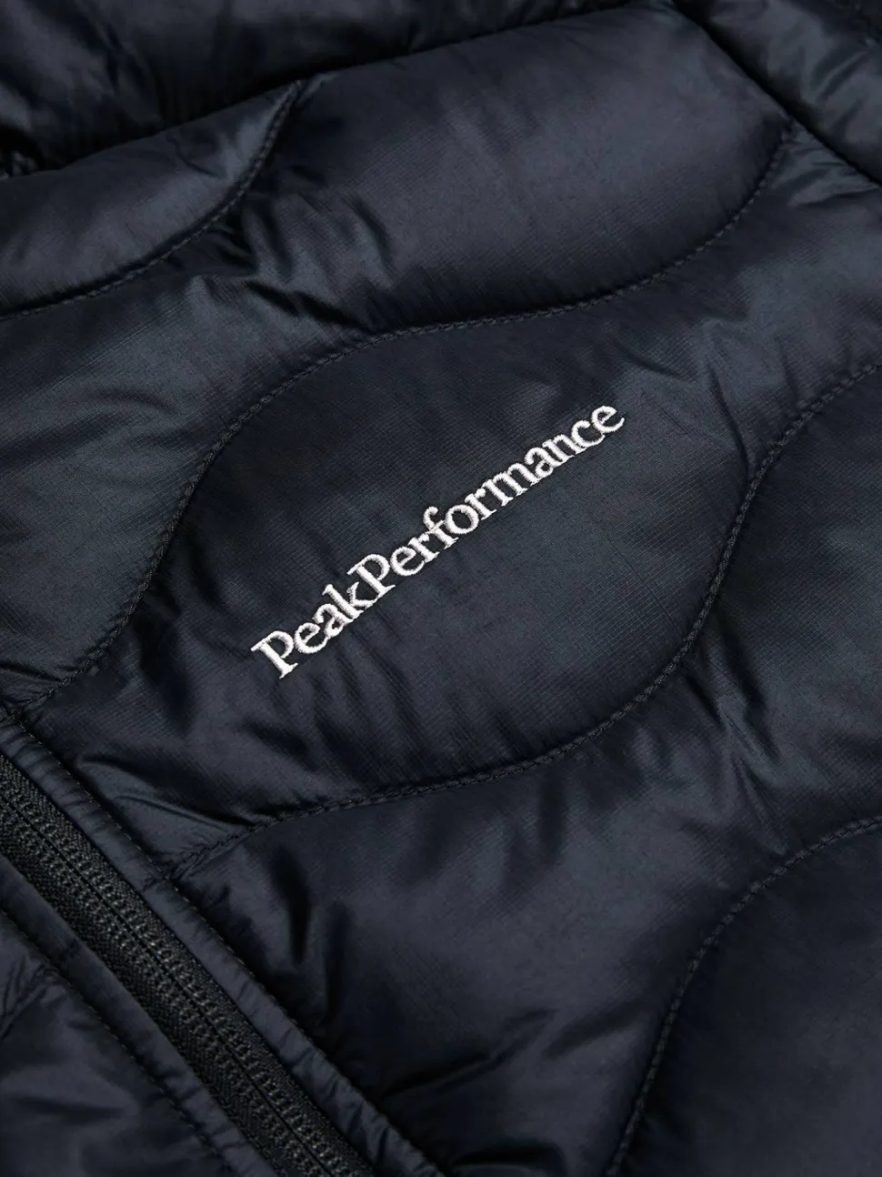 Peak Performance Men's Helium Down Hood Jacket Black