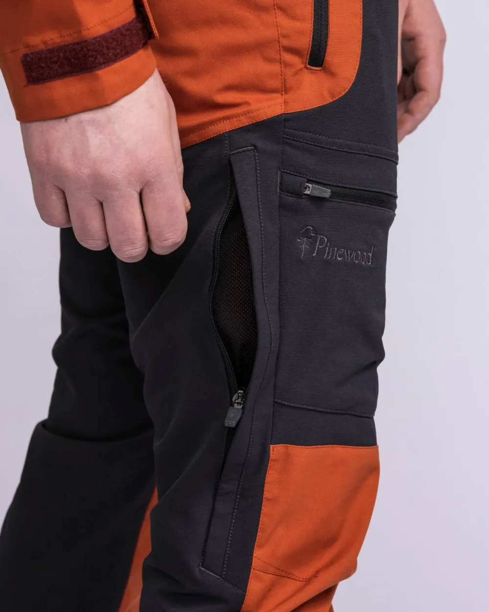 Pinewood Men's Finnveden Hybrid Pants Dark Anthracite/Terraco D.Anthracite/Terraco