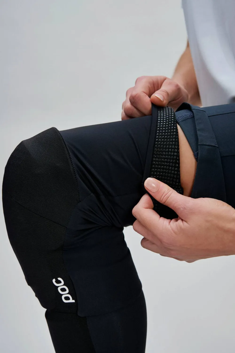 POC VPD Max Knee MTB Protection Uranium Black Clearance