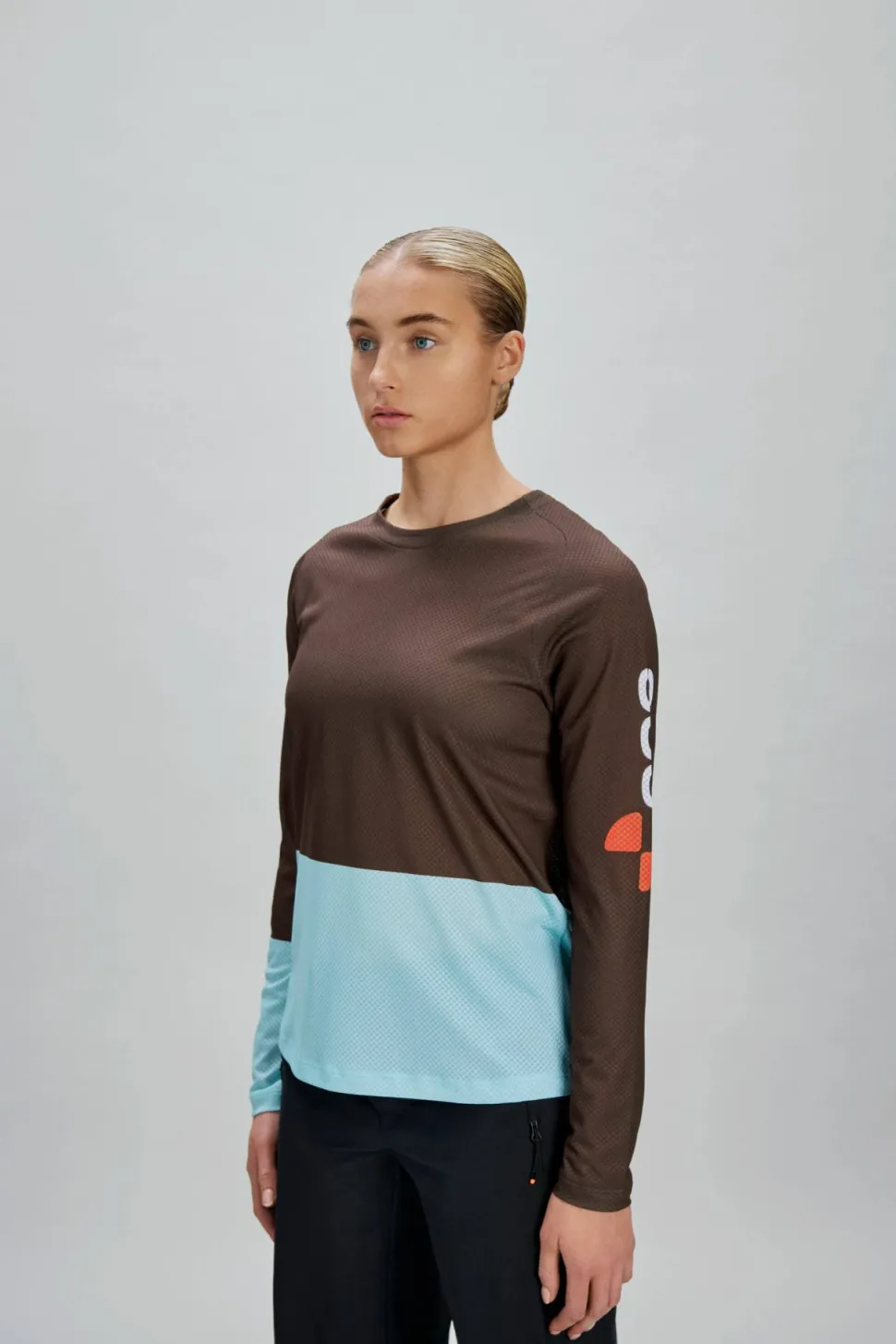 POC Women's Motion Air Long Sleeve MTB Jersey Bronzite Brown/Lazurite Blue