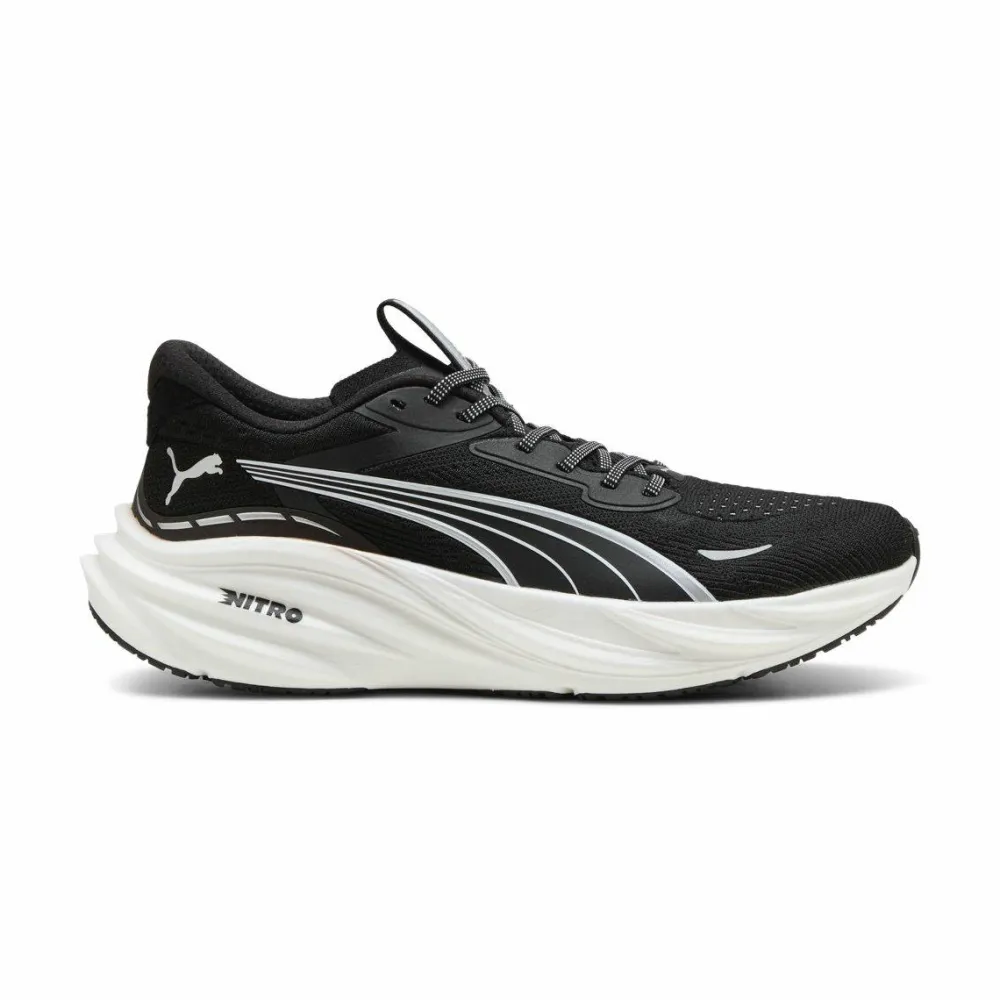 Online Men's Magnify Nitro 3 Black- White Löparskor Herr