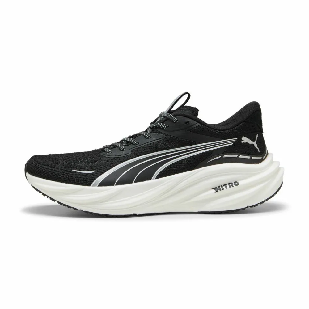 Online Men's Magnify Nitro 3 Black- White Löparskor Herr