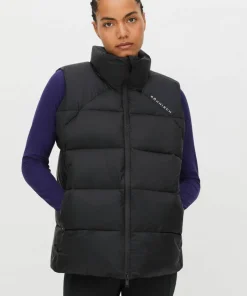 Röhnisch Women's Saint Puffer Vest Black Clearance