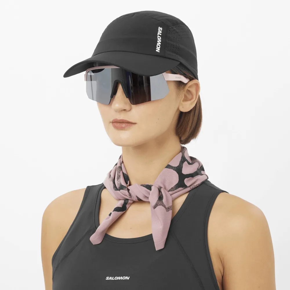 Outlet Shakeout Cap Deep Black Huvudbonader Dam