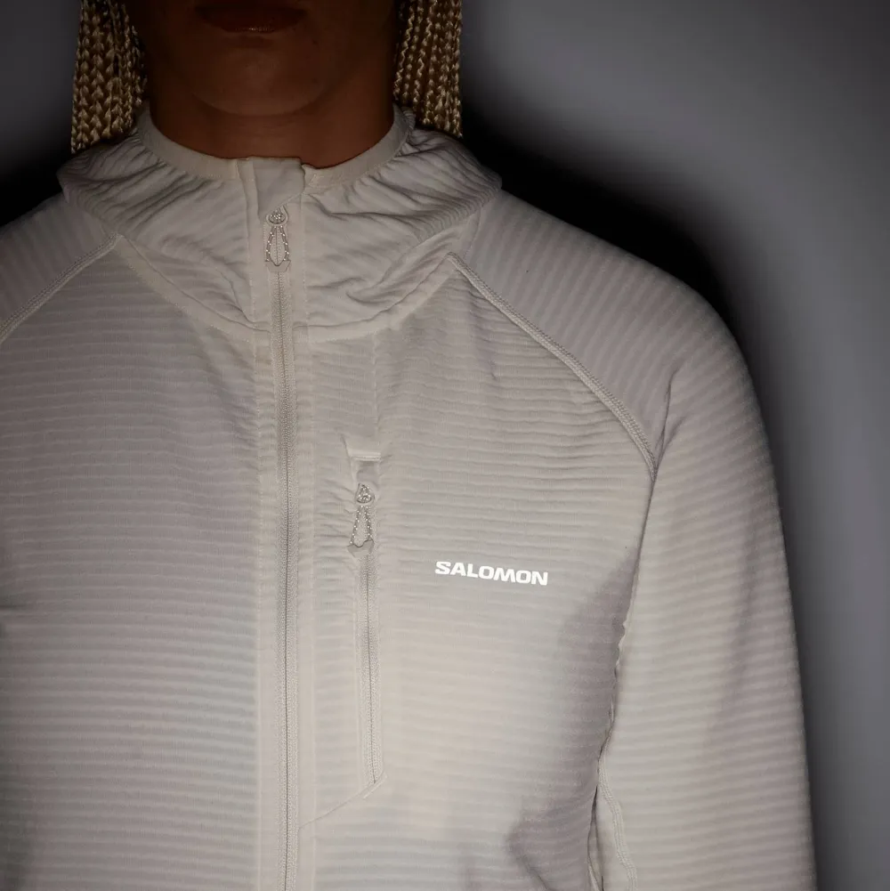 Outlet Women's Essential Lightwarm Hoodie Skidåkning