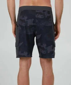 Salty Crew Men's Transom Utility Boardshort Black Camo