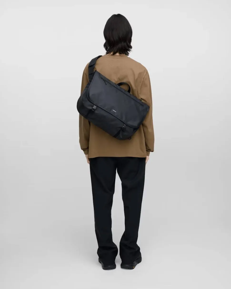 Sandqvist Stream Messenger Black