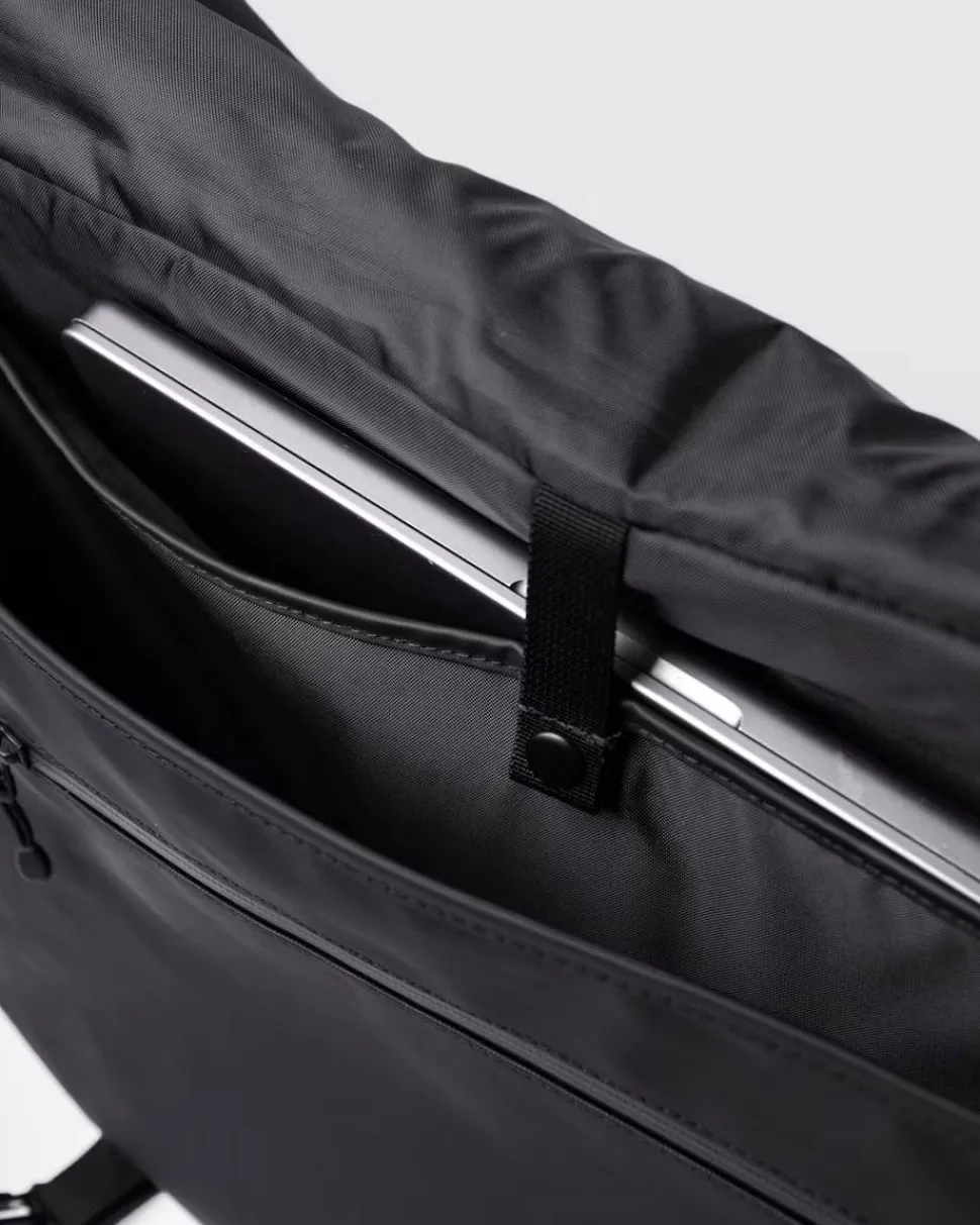 Sandqvist Stream Messenger Black