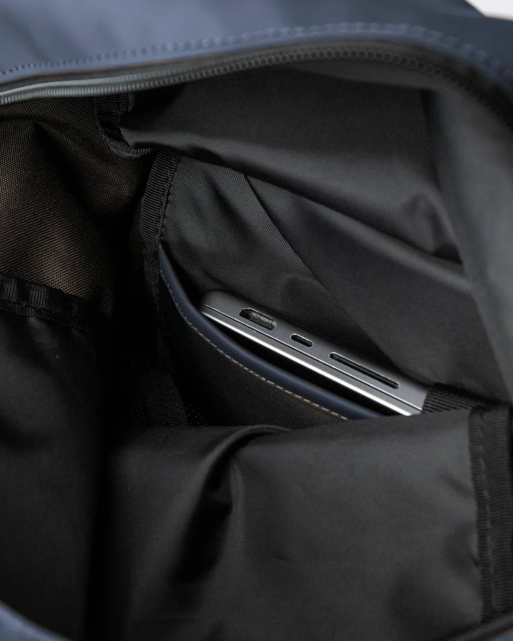 Sandqvist Stream Rolltop Backpack L Blue Clearance