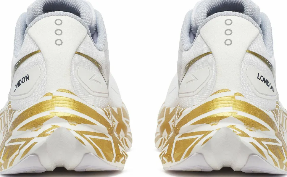 Saucony Men's Endorphin Speed 4 White/gold