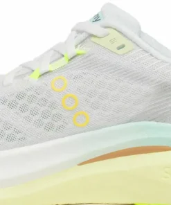 Saucony Women's Endorphin Speed 5 White/Tender Best