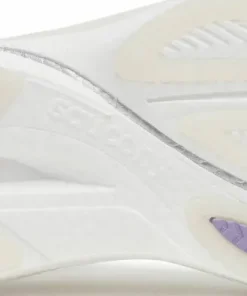 Saucony Women's Endorphin Azura Ivory/white