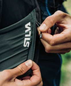 Outlet Strive Fly Vest L Löpning|Träning