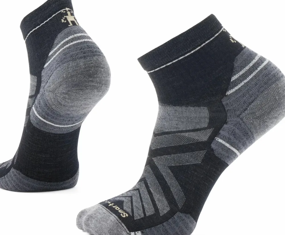 Smartwool Hike Targeted Cushion Ankle Socks Black