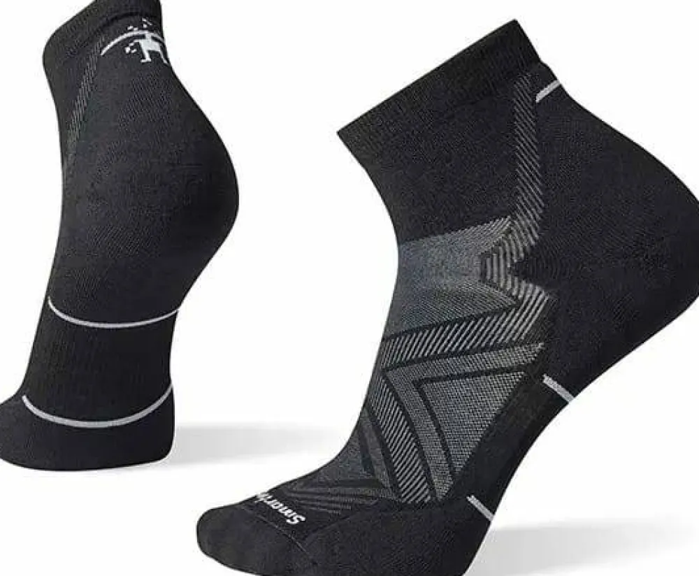 Smartwool Men's Run Targeted Cushion Ankle Socks Black Clearance