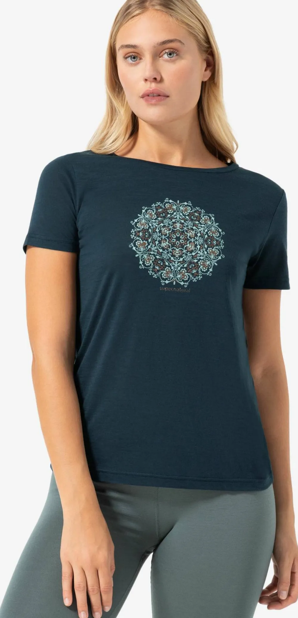 Hot Women's Ornament Tee Yoga