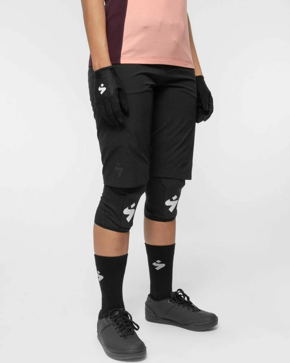 Sweet Protection Women's Hunter Slashed Shorts Black