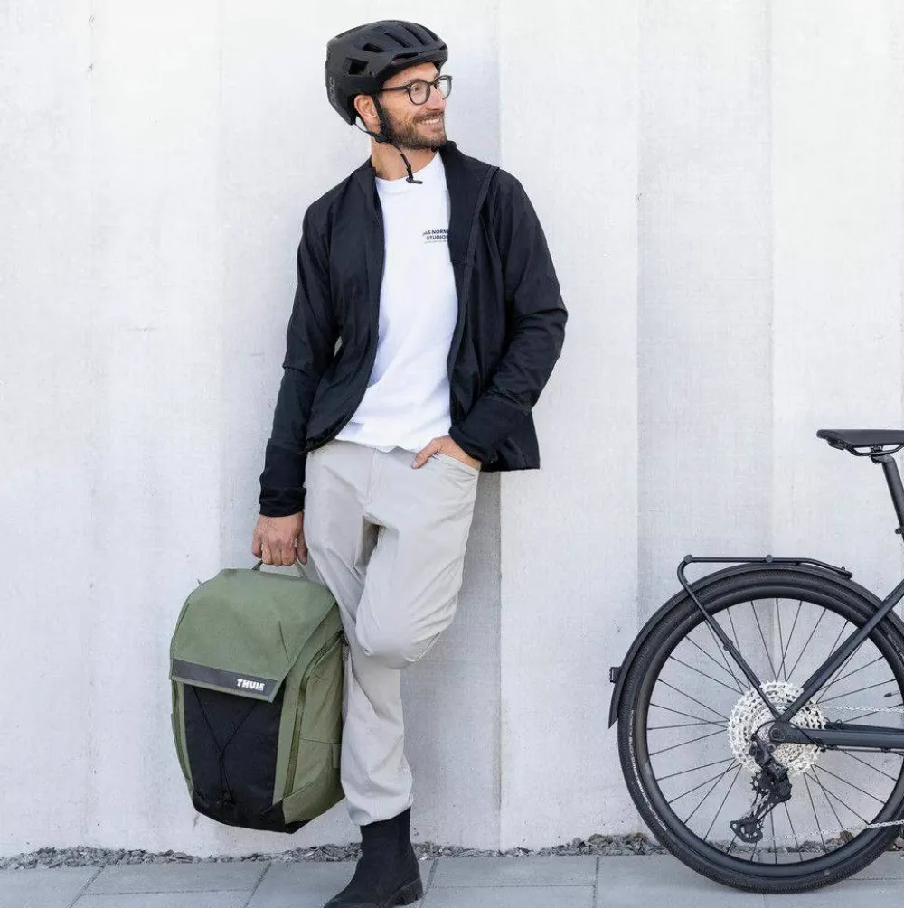 Thule Paramount Bike Backpack 28L Black Hot