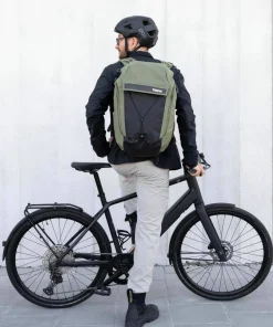 Thule Paramount Bike Backpack 28L Soft Green Hot