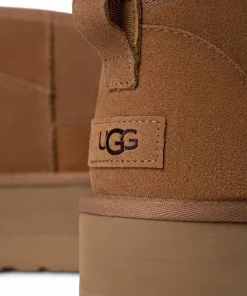 UGG Women's Classic Ultra Mini Platform Chestnut