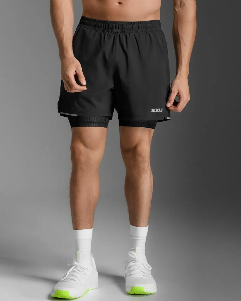 2XU Men's Aero Mesh 2-In-1 5 Inch Shorts Black/Silver Reflective