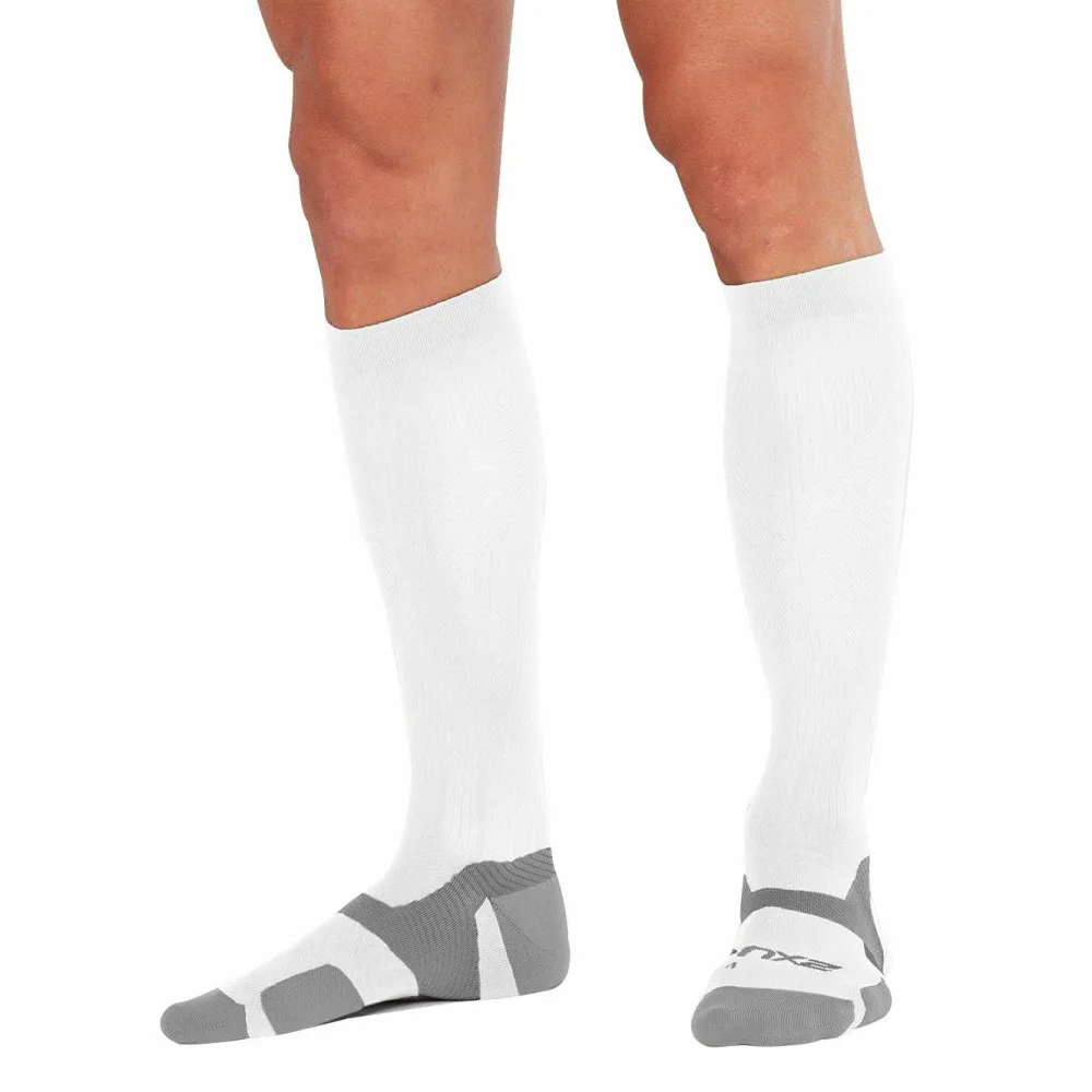 2XU VECTR Light Cushion Full Length Socks White/Grey New