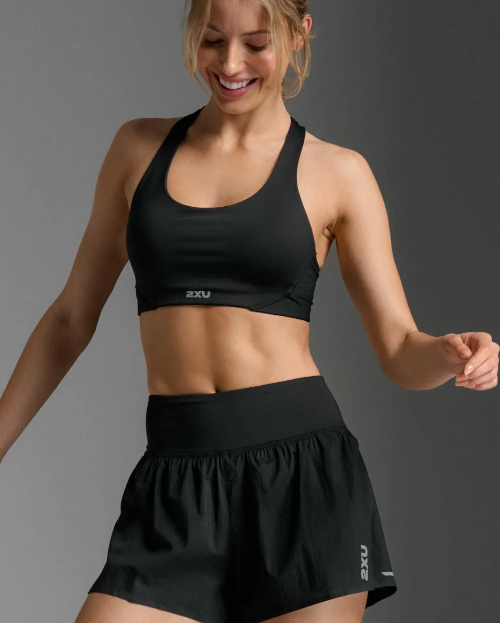2XU Women's Aero Hi-Rise 2-In-1 3 Inch Shorts Black/Silver Reflective New