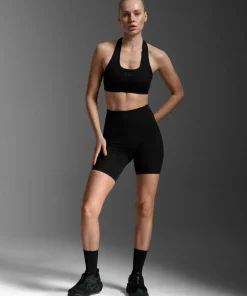 Discount Women's Form Stash Hi-Rise Compression 4 Inch Shorts Träningskläder Dam